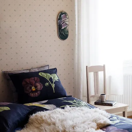 Puukarin Pysakki Bed & Breakfast Valtimo