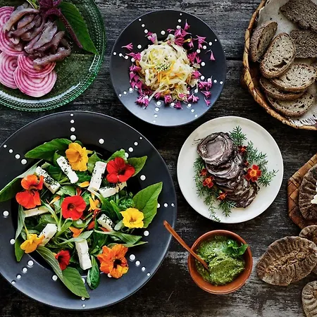 Puukarin Pysakki Bed & Breakfast Valtimo