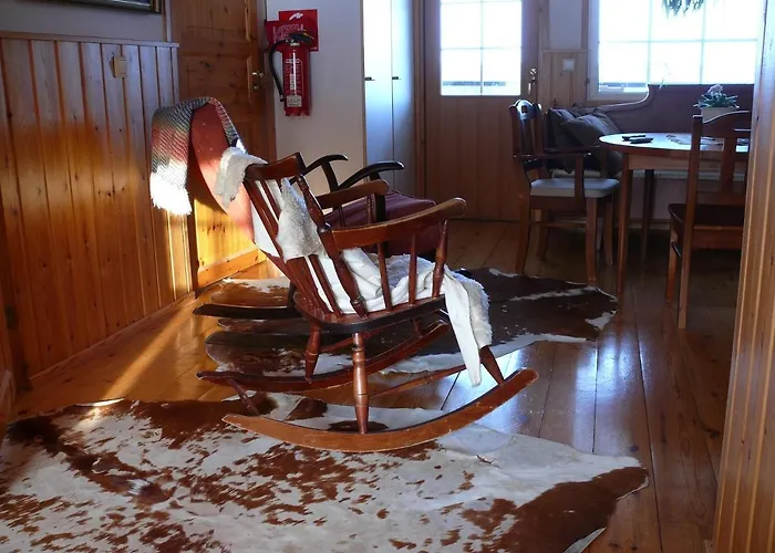 Puukarin Pysakki Bed & Breakfast Valtimo